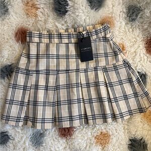 NWT Lioness skirt